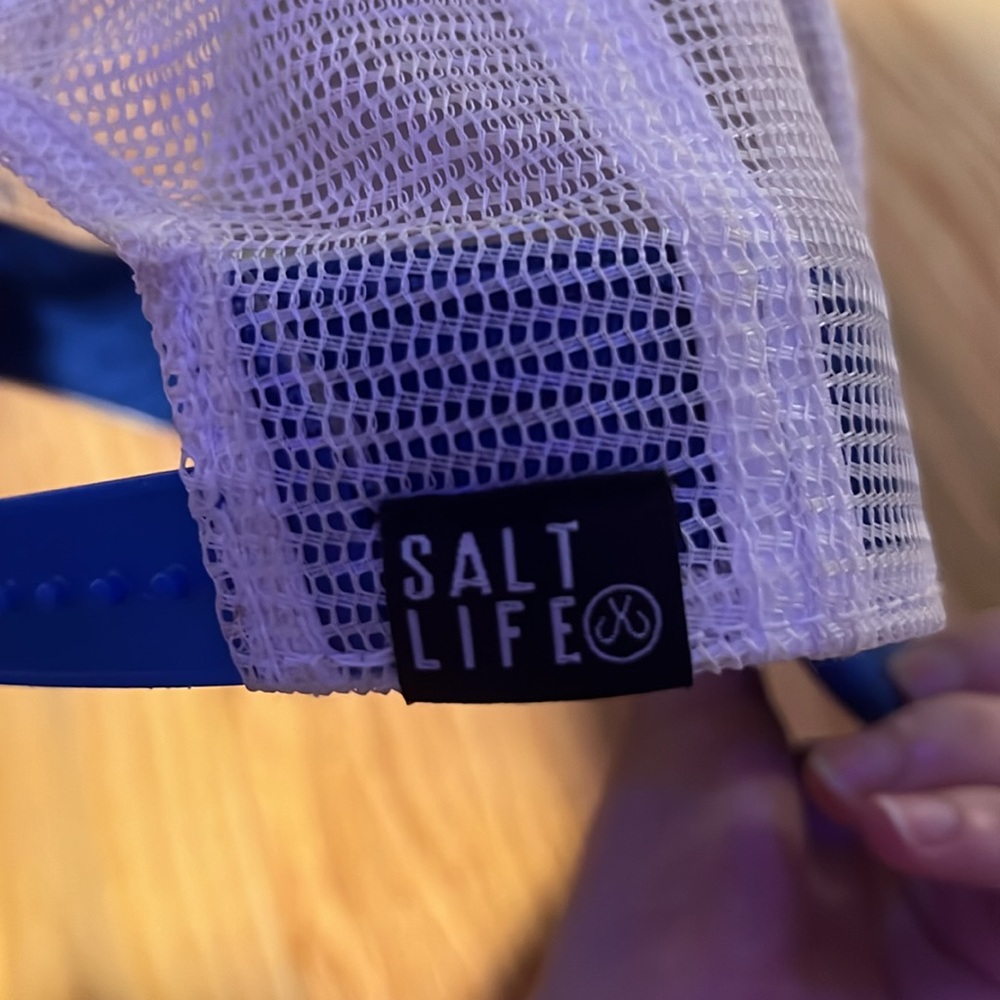 Authentic Salt Life Snap Back Hat - Picture 3 of 4